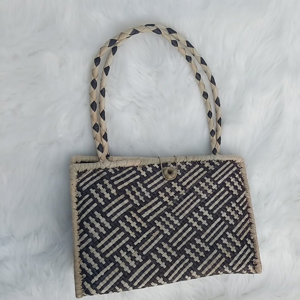 New Vintage Handmade Purse from Fiji